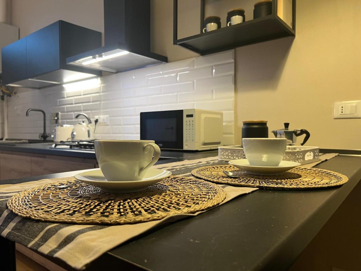 Housmart Senzanome 9/3 Apartment Bologna Ngoại thất bức ảnh