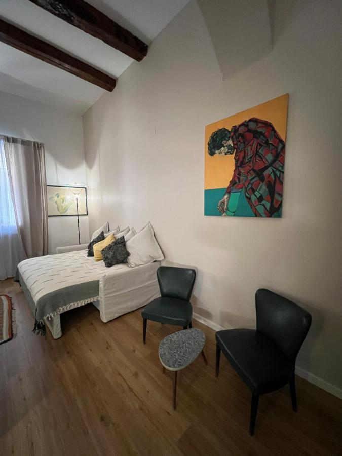 Housmart Senzanome 9/3 Apartment Bologna Ngoại thất bức ảnh