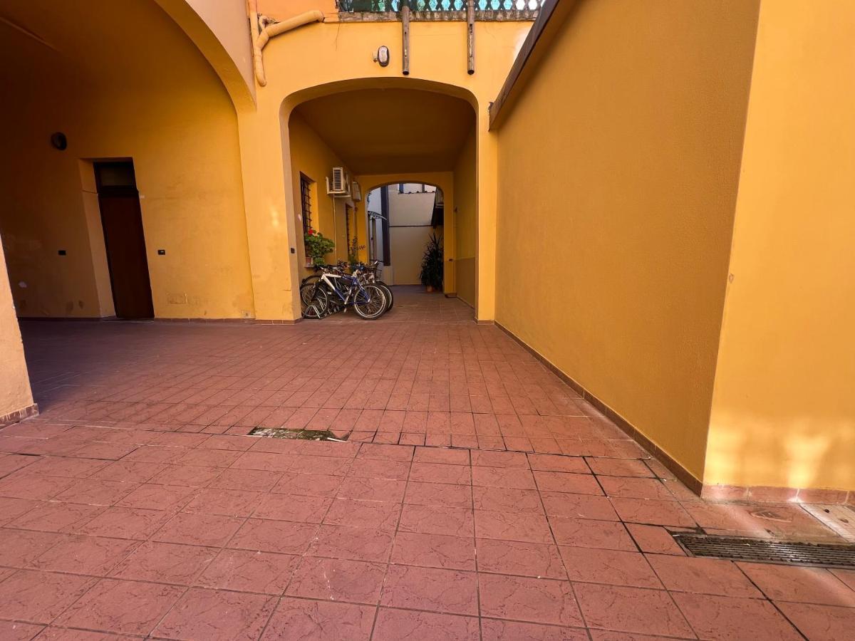 Housmart Senzanome 9/3 Apartment Bologna Ngoại thất bức ảnh