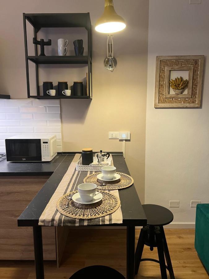 Housmart Senzanome 9/3 Apartment Bologna Ngoại thất bức ảnh